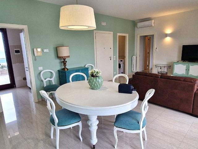 Attico in affitto a Puglia, Barletta-andria-trani