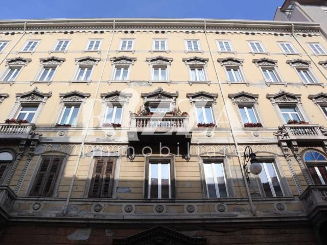 Attico in affitto a Borgo Teresiano, Trieste