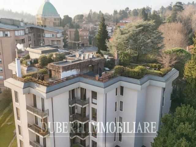 Attico in affitto a Varese