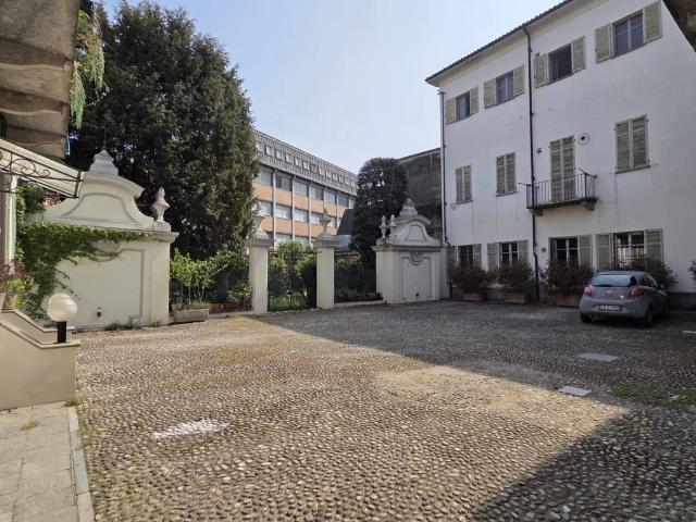 Attico in affitto a Centro, Piemonte