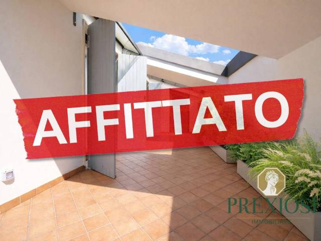 Attico in affitto a Centro storico, Brenzone