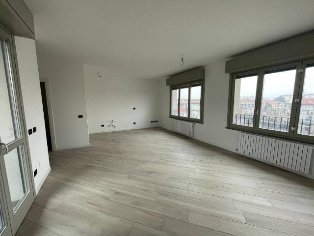 Attico in affitto a Vigevano, Pavia