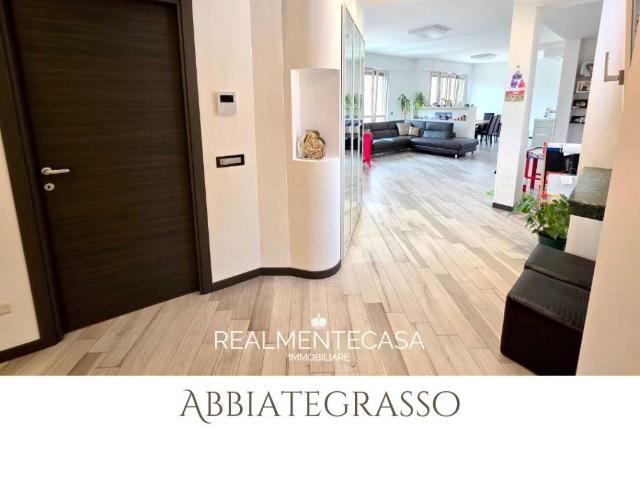 Attico in vendita a Castelletto, Abbiategrasso