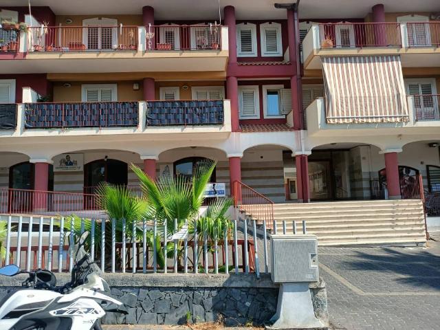 Attico in vendita a Aci Catena, Sicilia