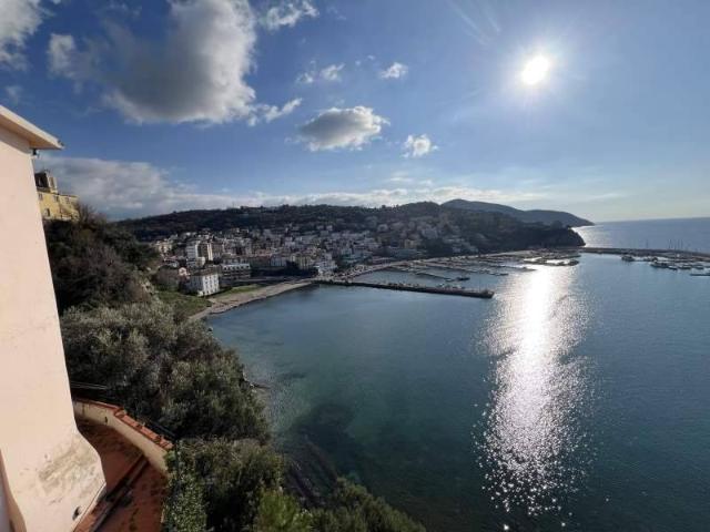 Attico in vendita a Borgo Medievale, Agropoli