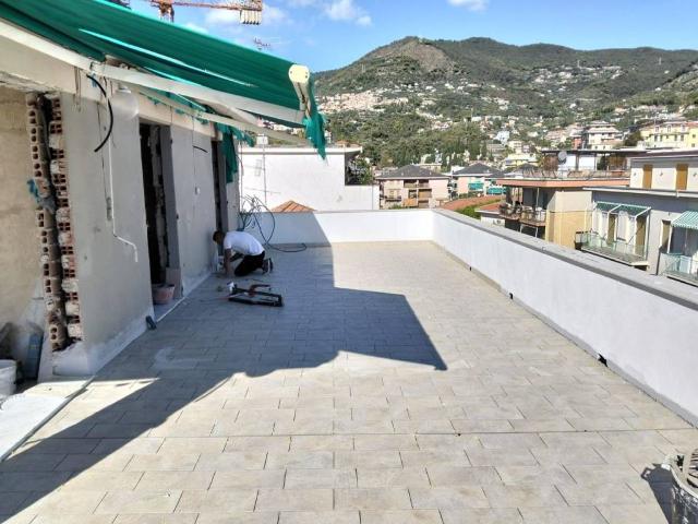 Attico in vendita a Alassio, Liguria