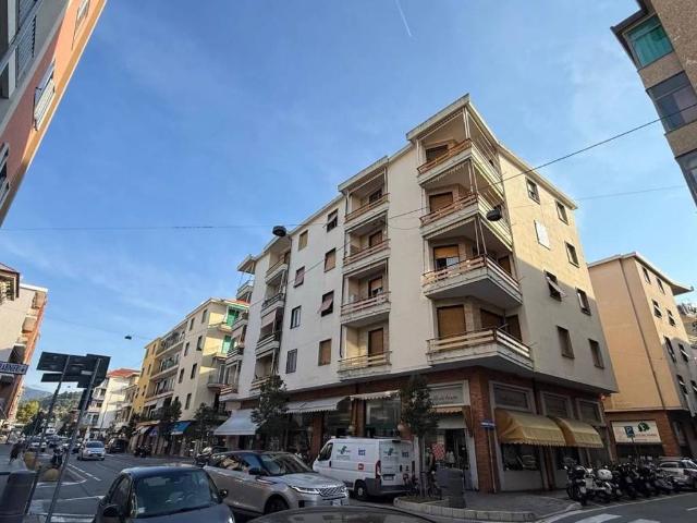 Attico in vendita a Albisola Capo, Albisola Superiore