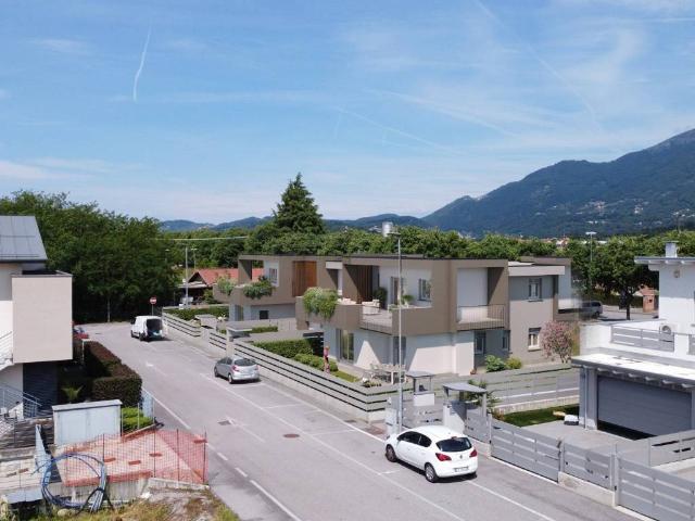 Attico in vendita a Almenno San Bartolomeo, Lombardia
