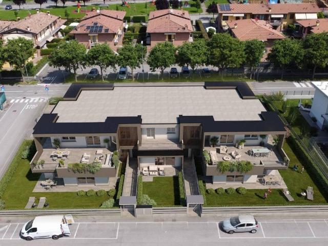Attico in vendita a Almenno San Bartolomeo, Lombardia