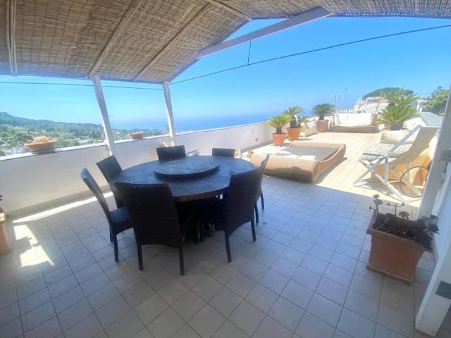 Attico in vendita a Anacapri, Campania