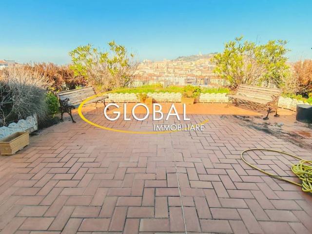 Attico in vendita a Ancona