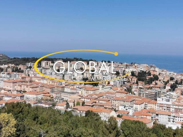 Attico in vendita a Ancona