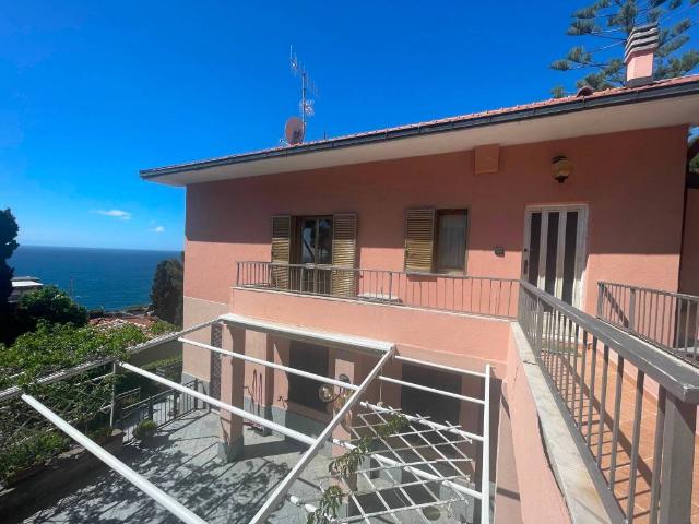 Attico in vendita a Andora, Liguria