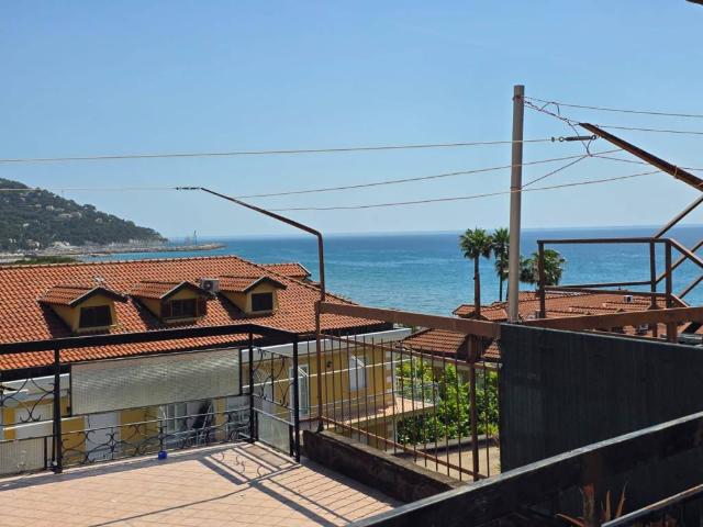 Attico in vendita a Andora, Liguria