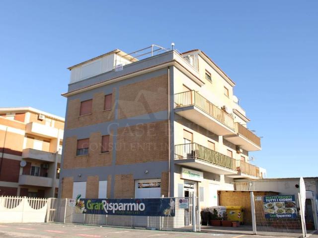 Attico in vendita a Centro Regina, Roma Capitale