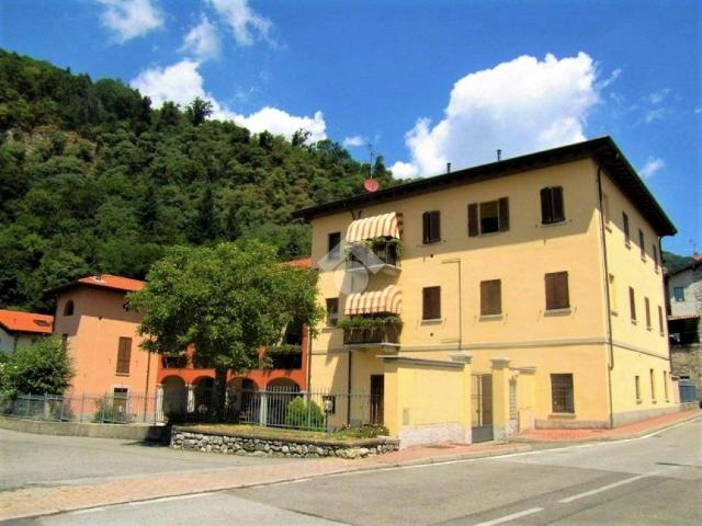 Attico in vendita a Asso, Como