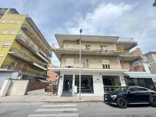 Attico in vendita a Barcellona Pozzo Di Gotto, Sicilia