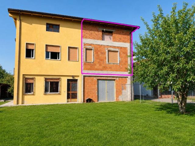 Attico in vendita a Bedizzole, Lombardia