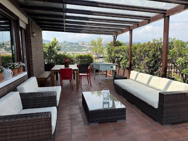 Attico in vendita a Loreto, Bergamo