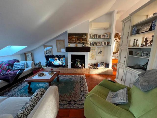 Attico in vendita a Loreto, Bergamo