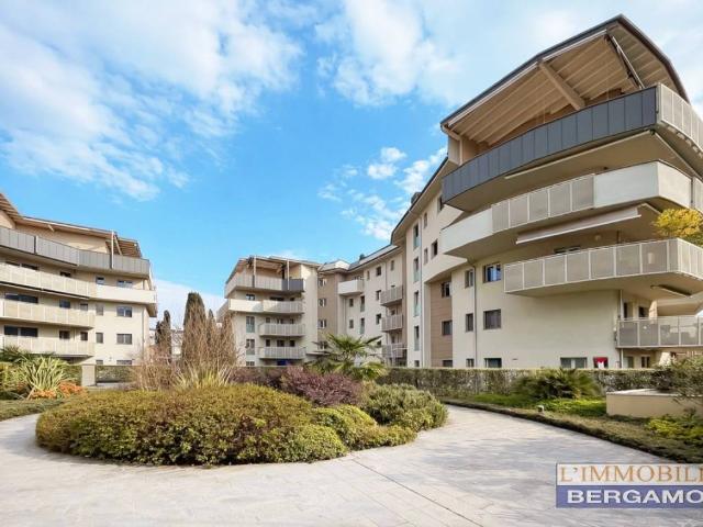 Attico in vendita a Borgo Palazzo, Bergamo