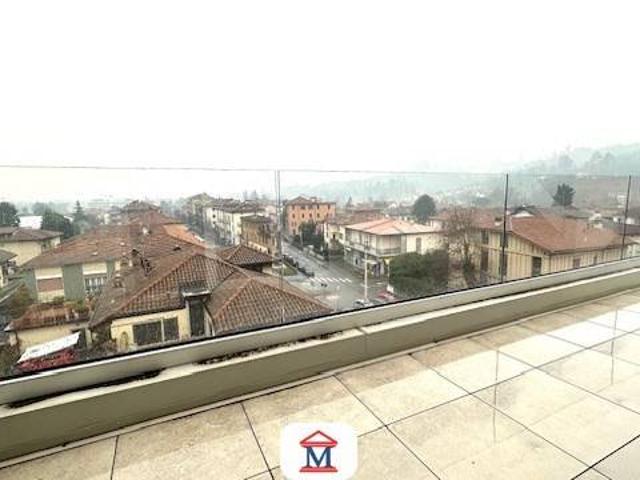Attico in vendita a Bergamo, Lombardia