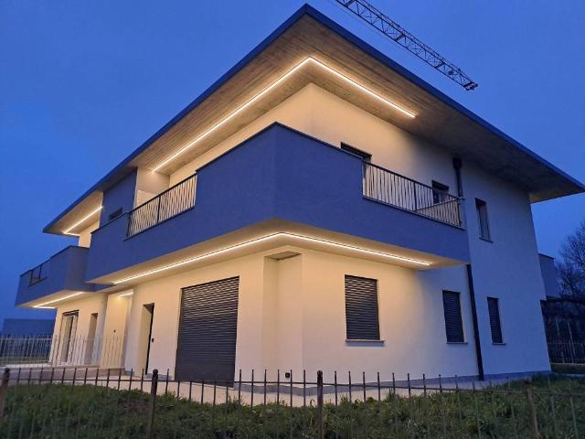 Attico in vendita a Bolgare, Lombardia