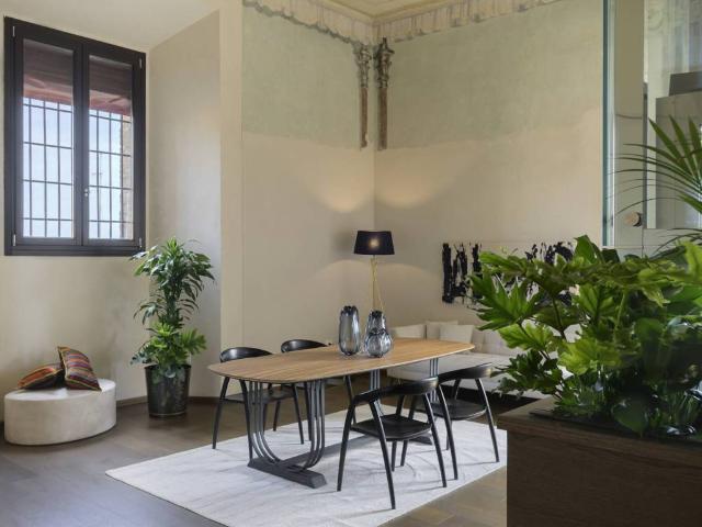Attico in vendita a Santo Stefano, Bologna
