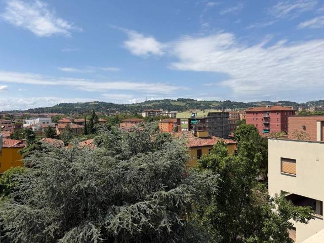 Attico in vendita a Savena, Bologna