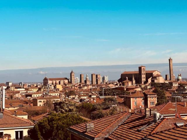 Attico in vendita a Santo Stefano, Bologna
