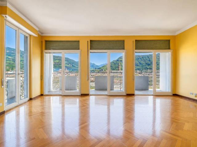 Attico in vendita a Centro-Piani-Rencio - Zentrum-Bozner Boden-Rentsch, Bolzano - Bozen