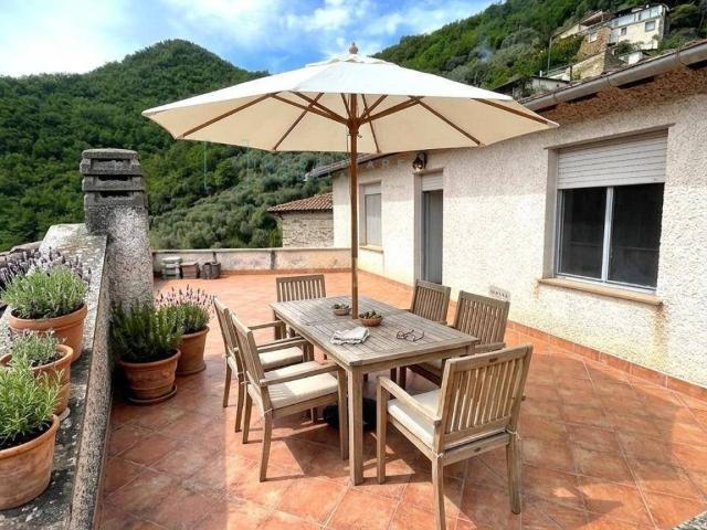 Attico in vendita a Aquila Di Arroscia, Liguria