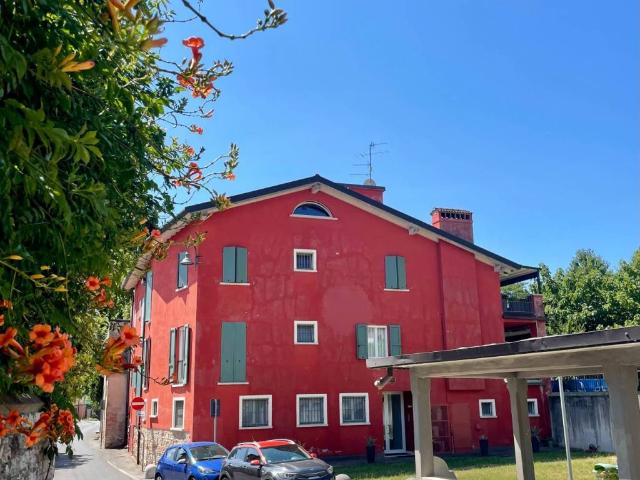 Attico in vendita a Botticino, Brescia