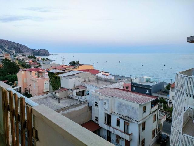 Attico in vendita a Calabria, Reggio Calabria
