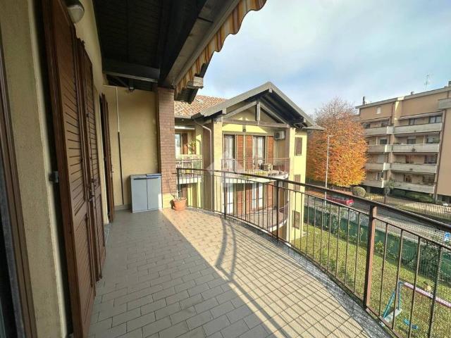 Attico in vendita a Masciago Milanese, Bovisio Masciago