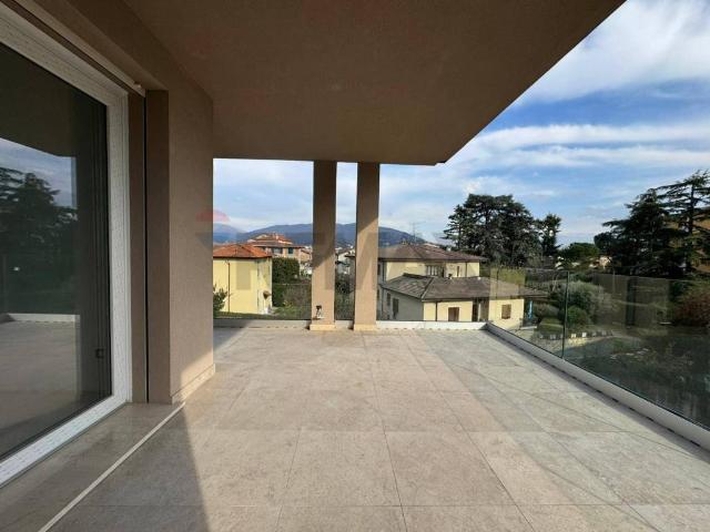 Attico in vendita a Zona Ovest, Brescia