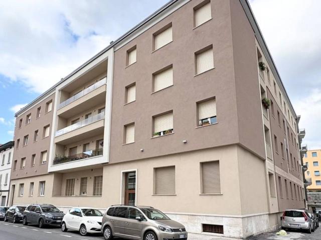 Attico in vendita a Zona Centro, Brescia