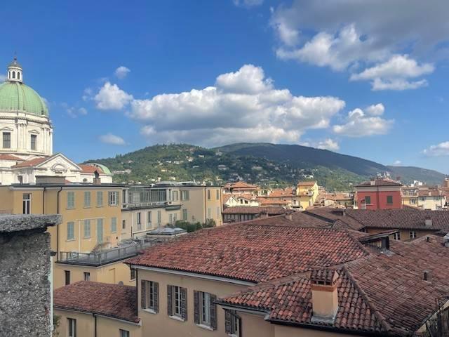 Attico in vendita a Brescia