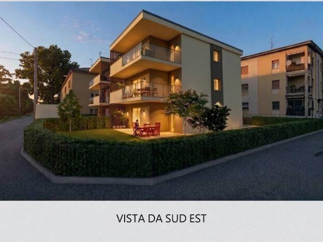 Attico in vendita a Zona Est, Brescia