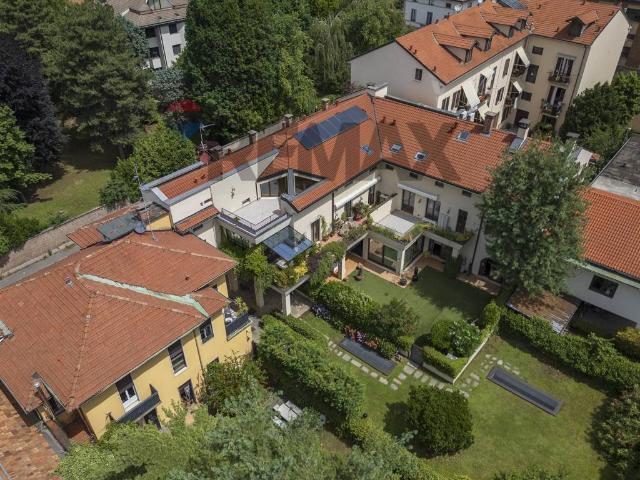 Attico in vendita a Busto Arsizio, Lombardia