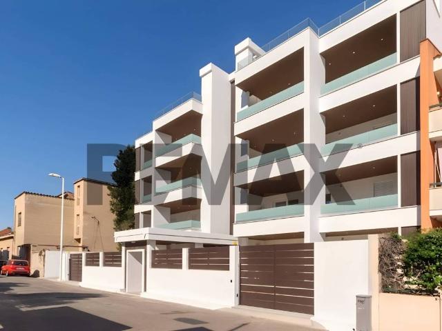 Attico in vendita a Monteleone - Santa Rosalia, Cagliari