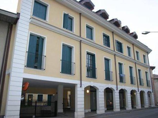 Attico in vendita a Cairate, Lombardia