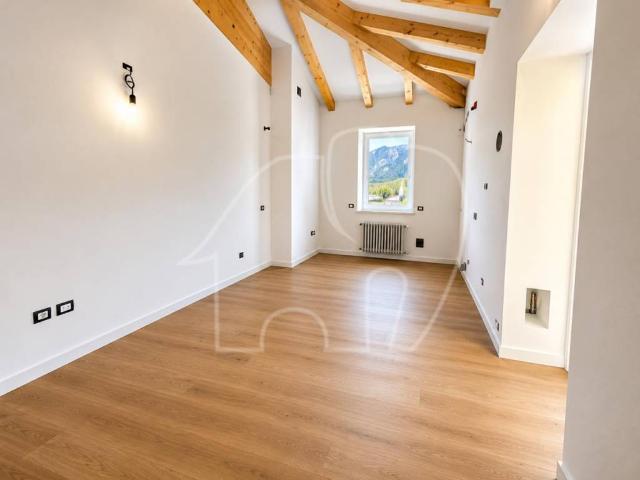 Attico in vendita a Caldonazzo, Provincia di Trento