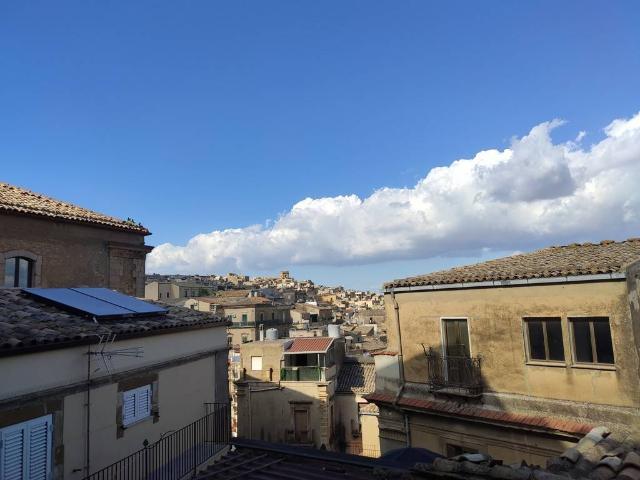 Attico in vendita a Canalotto, Caltagirone