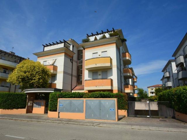 Attico in vendita a Camisano Vicentino, Veneto