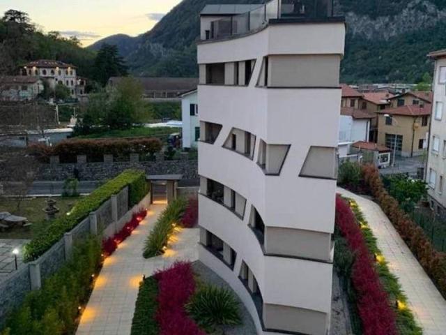 Attico in vendita a San Francesco, Canzo