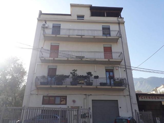 Attico in vendita a Carini, Sicilia