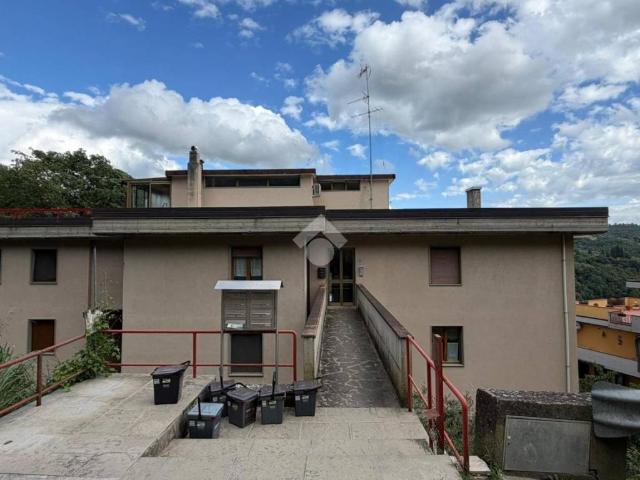 Appartamento in vendita a Carmignano, Toscana