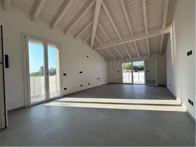 Attico in vendita a Unione delle Terre d'Argine, Carpi