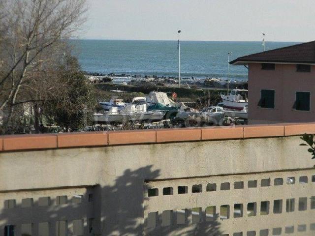 Attico in vendita a Marina di Carrara, Carrara
